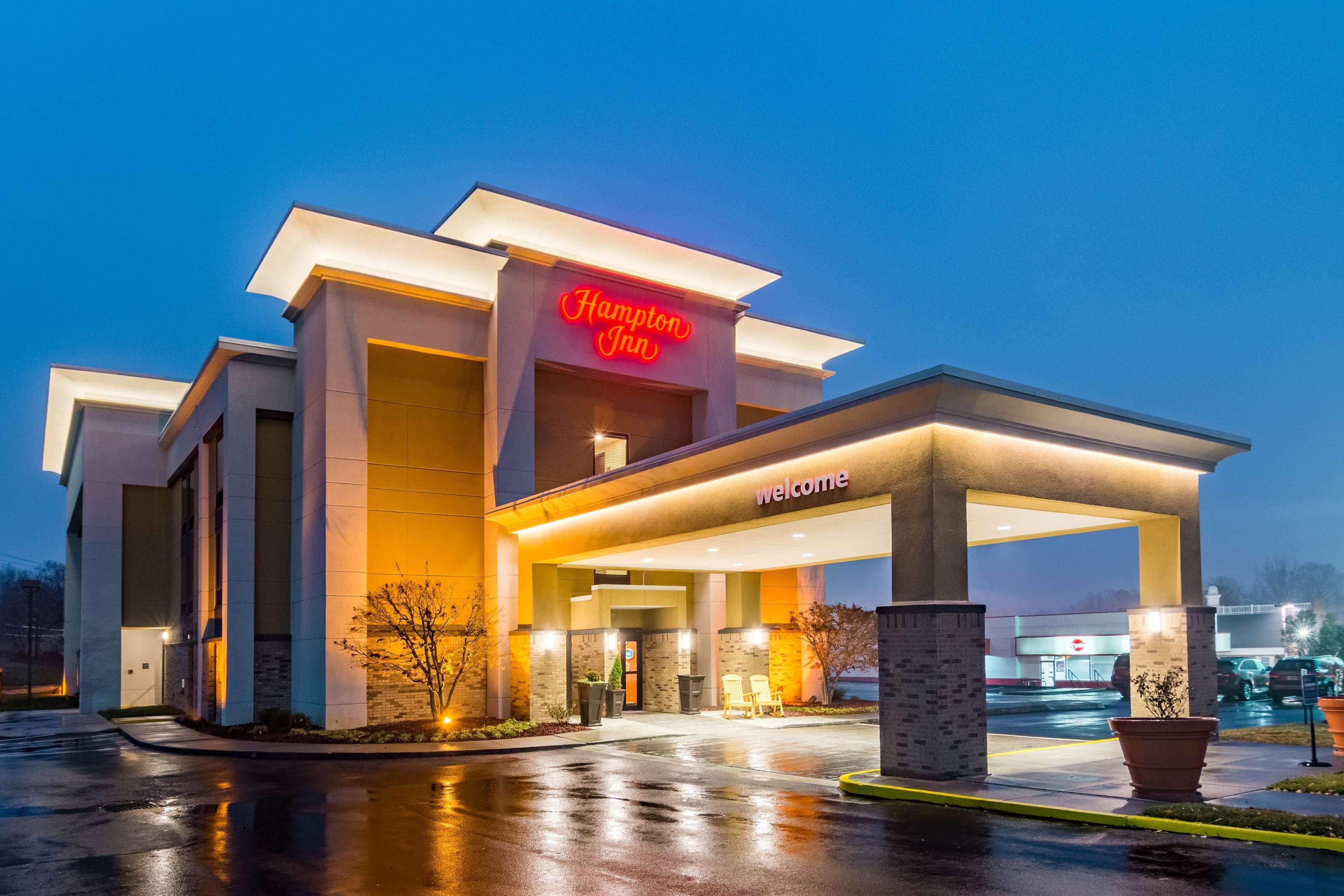 Hampton Inn Johnson Stadt Exterior foto