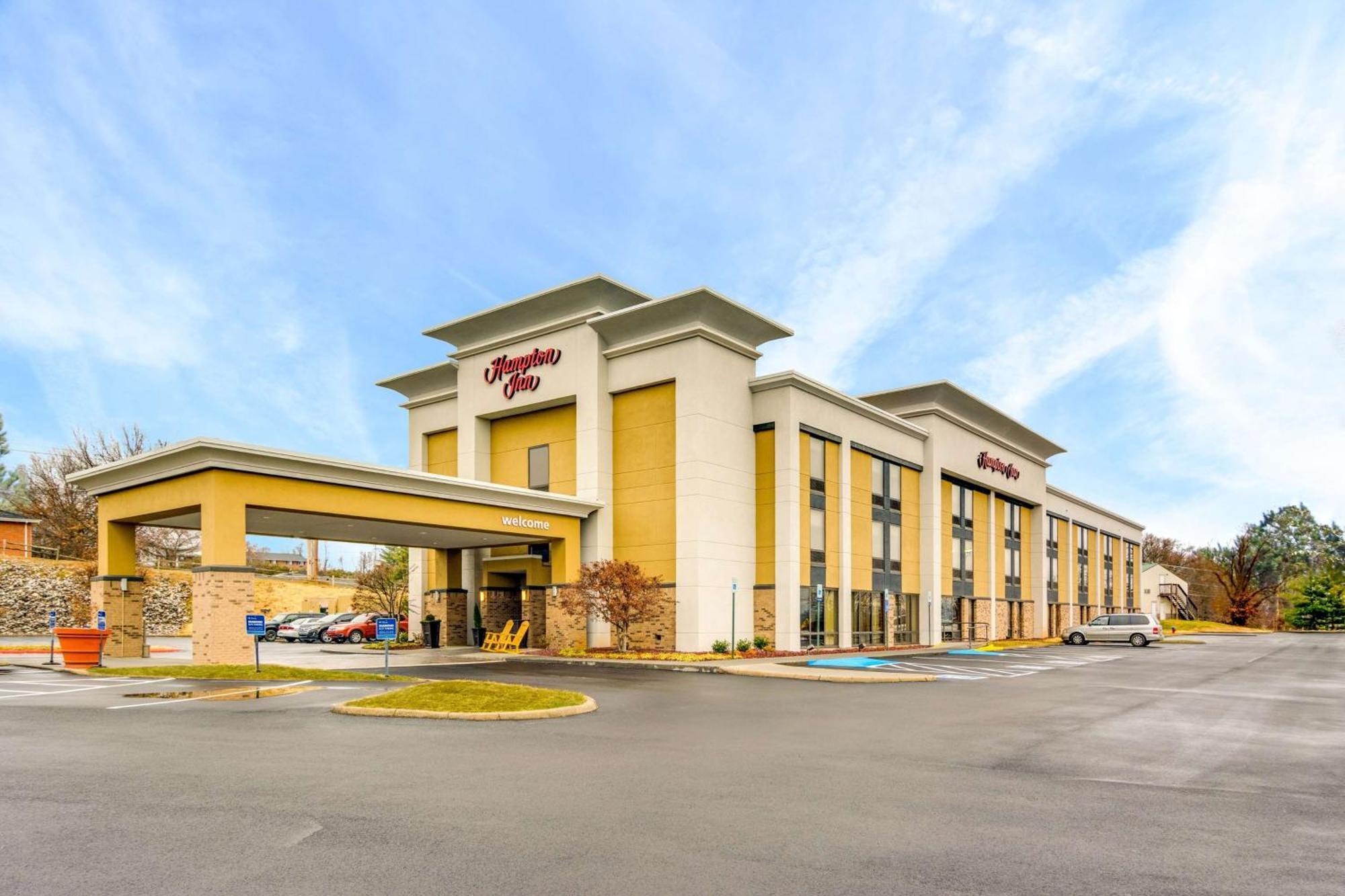 Hampton Inn Johnson Stadt Exterior foto